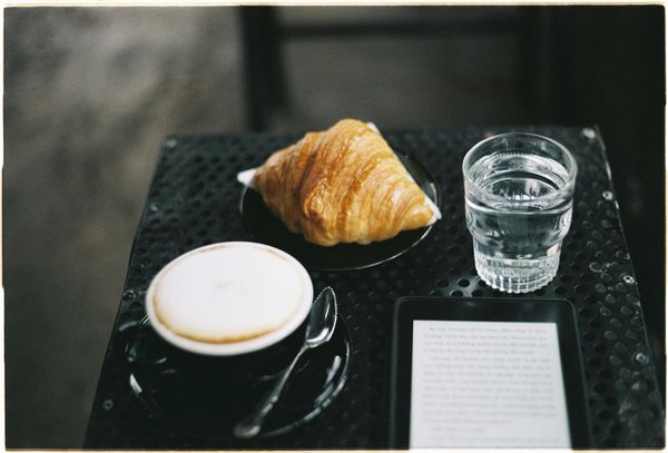 Guide Pratique pour Sublimer une Tenue Décontractée avec des Accessoires en Perles